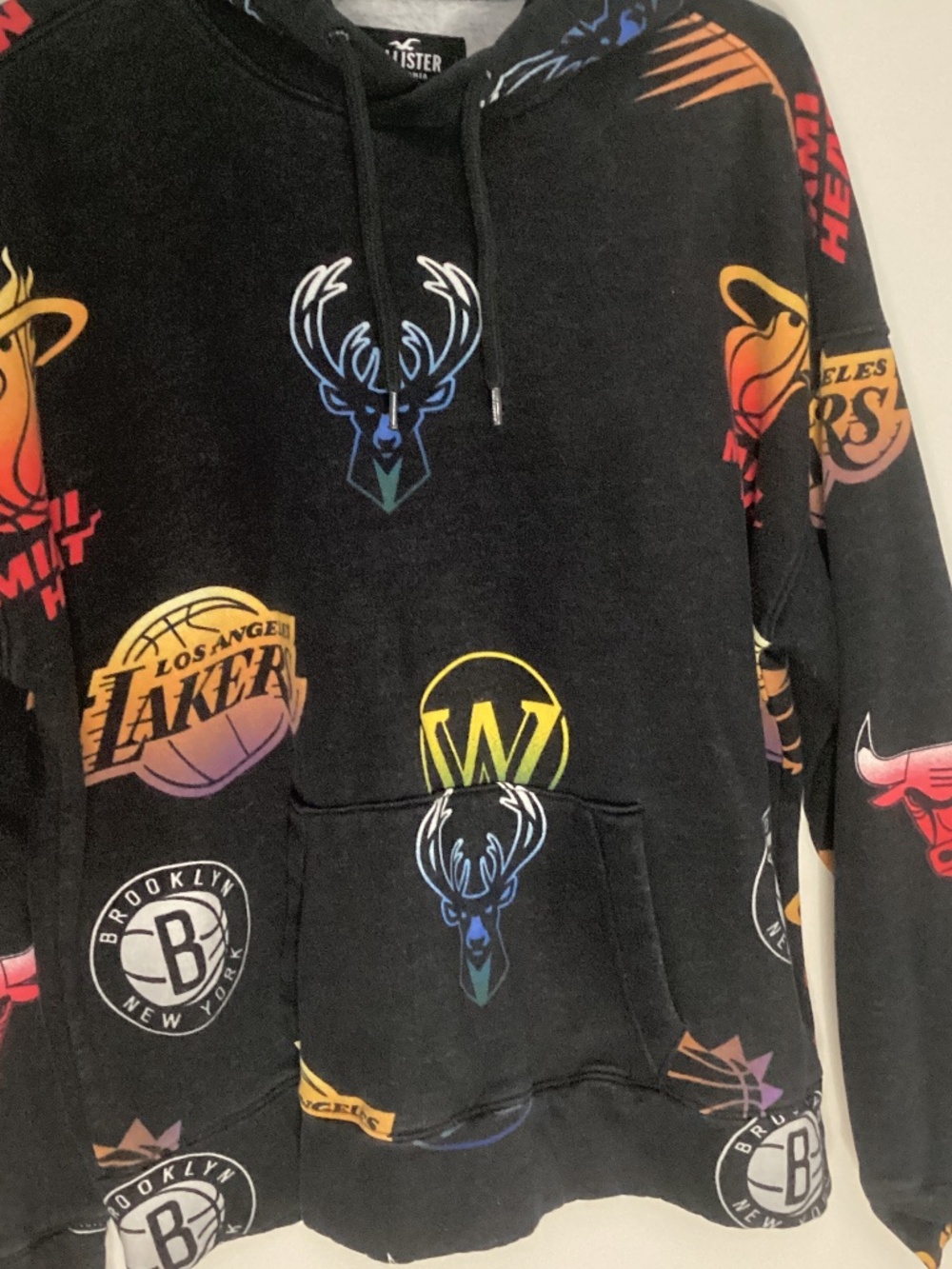 Hollister NBA  Sweatshirt Allover Print Oversize Hoodie Basketball Medium  Overs